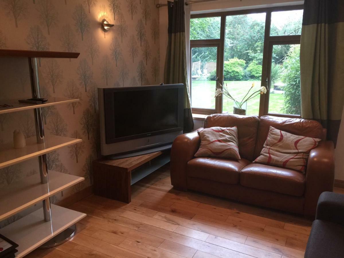 The Old Vicarage Lodge مانشستر المظهر الخارجي الصورة